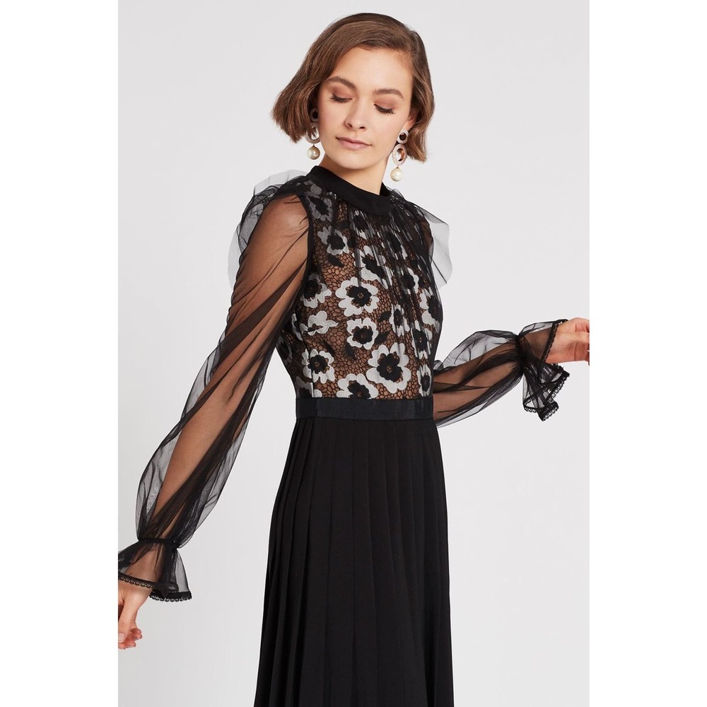 Self Portrait Floral Guipure 
ORGANDY OVERLAY LACE Dress Ivory Blk Gown SZ SM - Picture 2 of 12